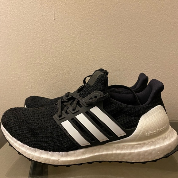 NWOT Adidas Ultra Boost - Black - Picture 6 of 9